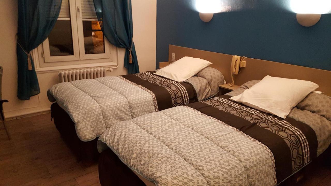 Hotel Ronsin Fresnay-sur-Sarthe Екстериор снимка